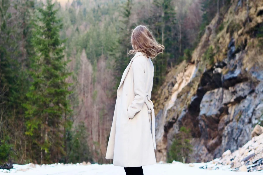 Wear Light Colors in Winter